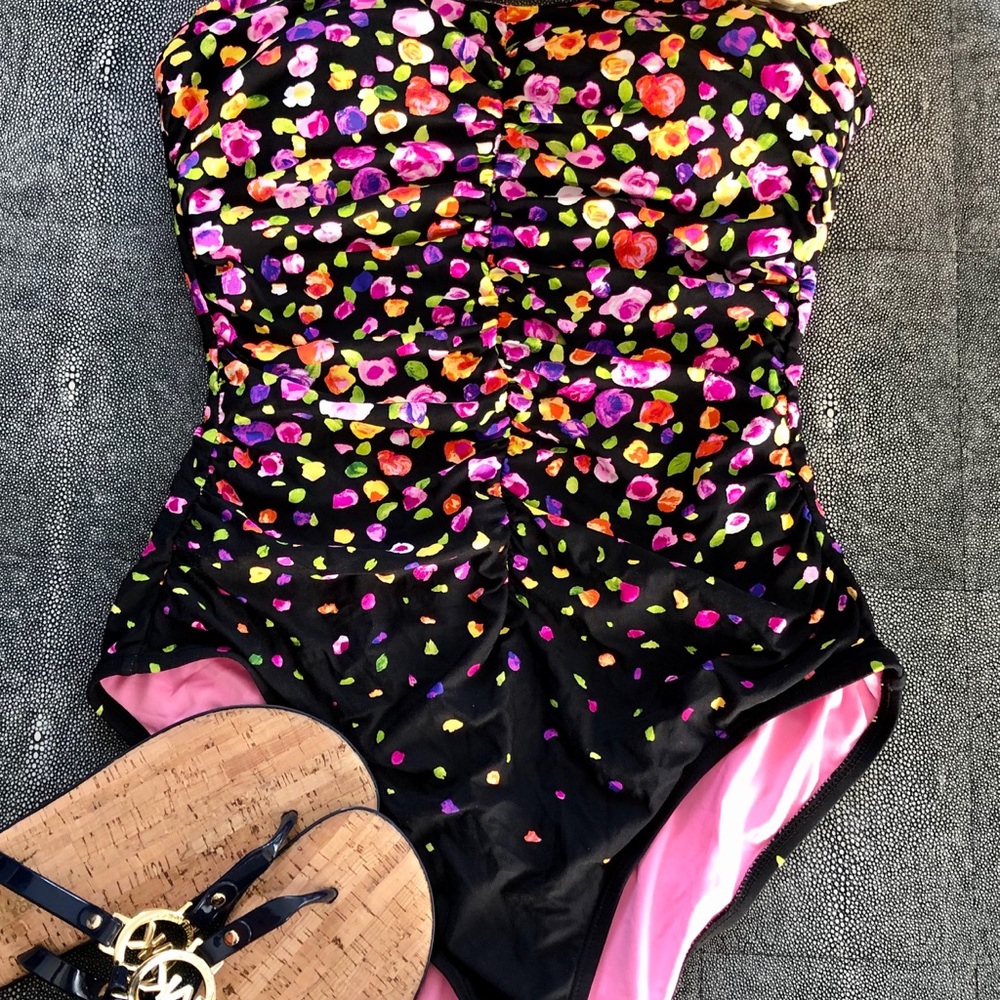 👙Anne Cole black pink one piece swimsuit